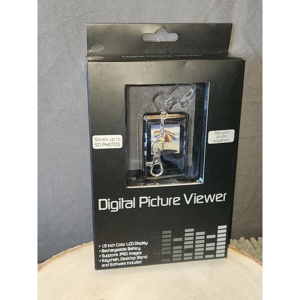 Vintage Digital Picture Viewer Keychain Desktop Stand Holds Up To 50 Pictures OS
